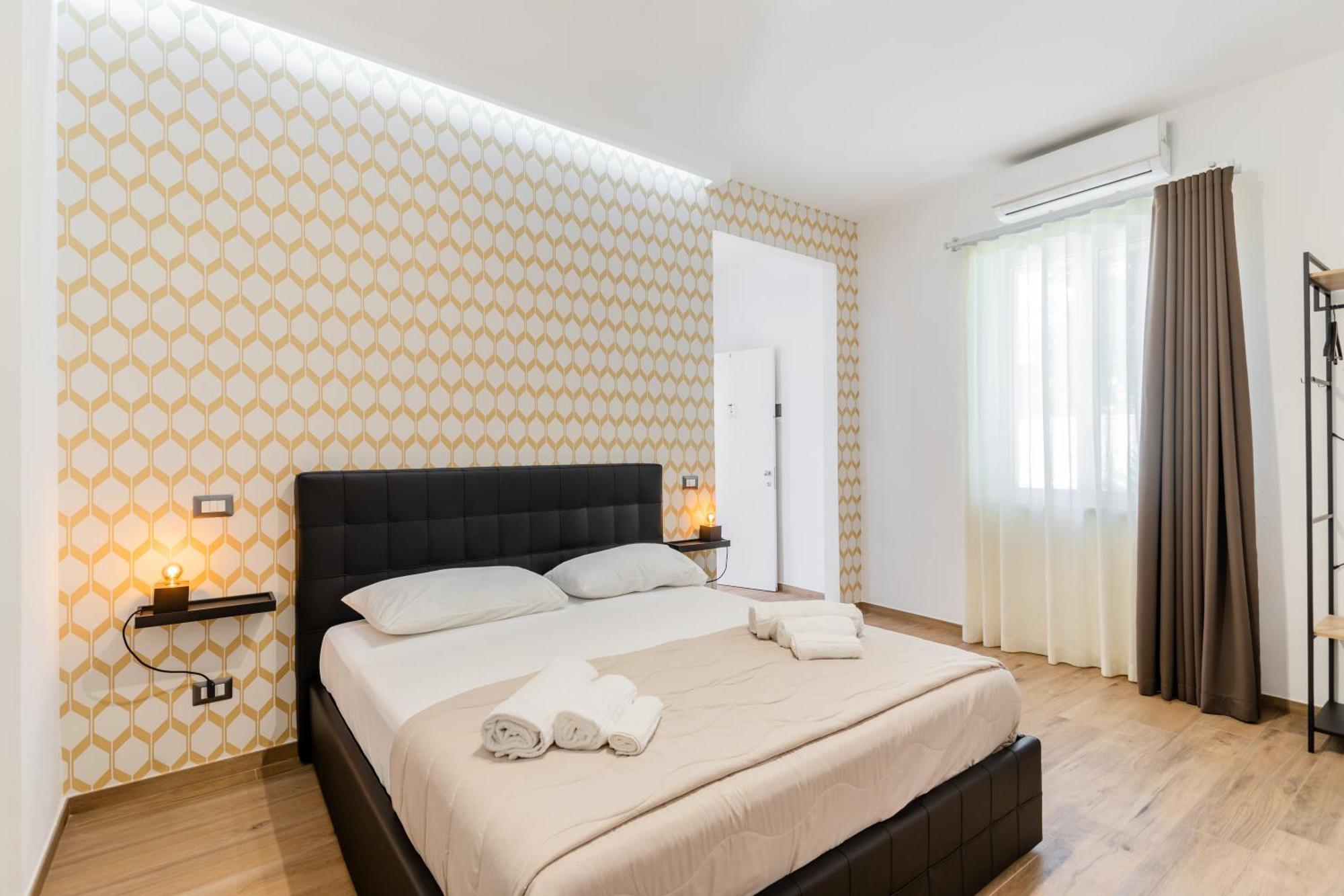Pietramare Luxury Suites Bari Buitenkant foto