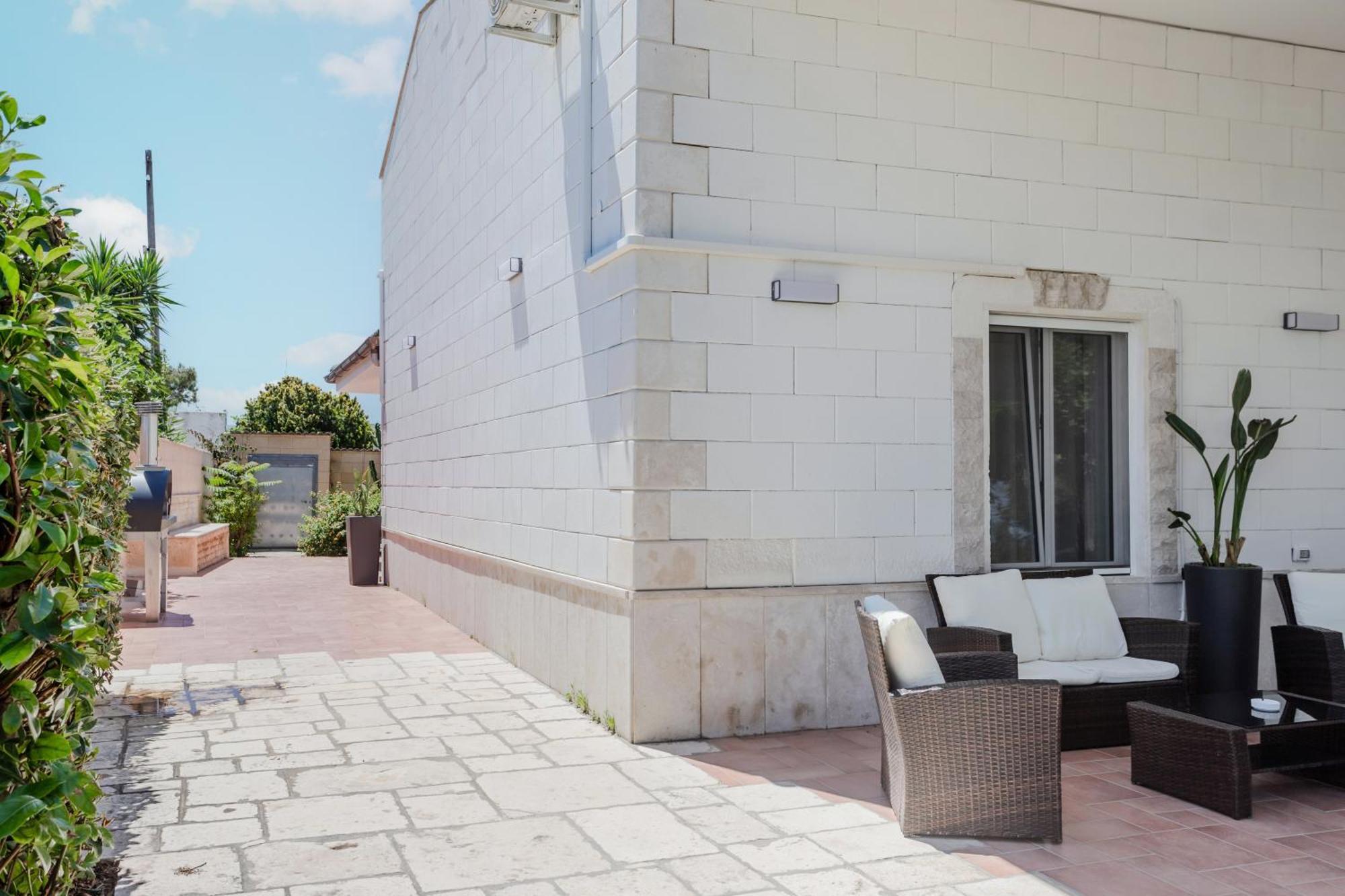 Pietramare Luxury Suites Bari Buitenkant foto